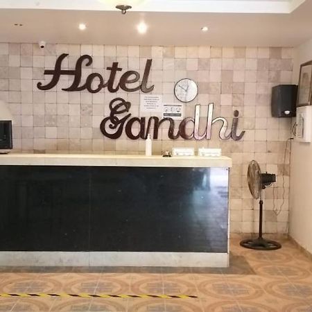 Hotel Gandhi Chetumal Bagian luar foto