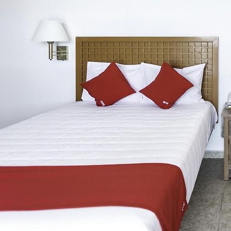 Hotel Gandhi Chetumal Bagian luar foto