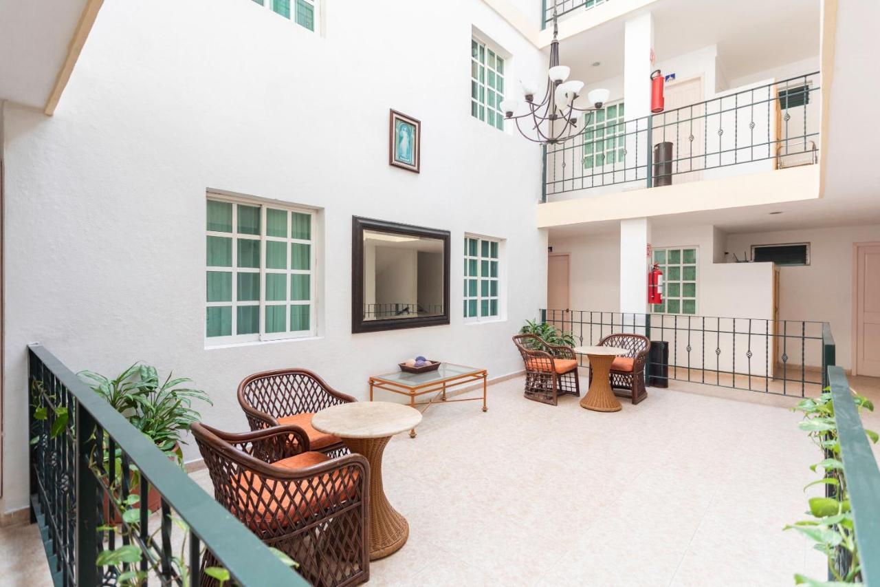 Hotel Gandhi Chetumal Bagian luar foto