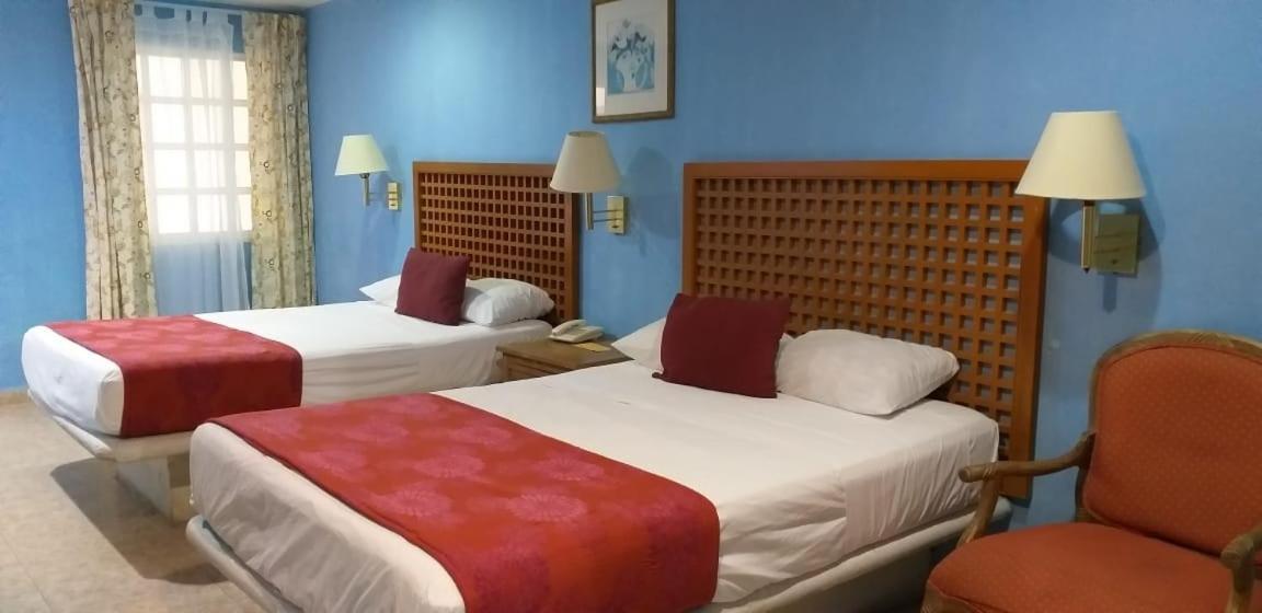Hotel Gandhi Chetumal Bagian luar foto