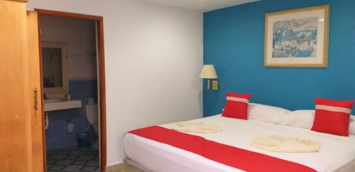 Hotel Gandhi Chetumal Bagian luar foto