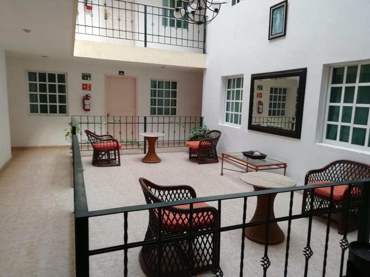 Hotel Gandhi Chetumal Bagian luar foto